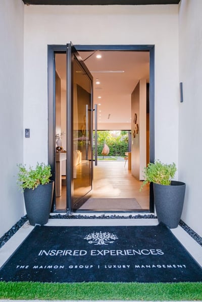 Luxury Villa Photo #23
