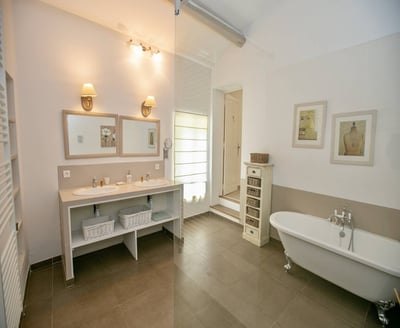 Luxury Villa Photo #22