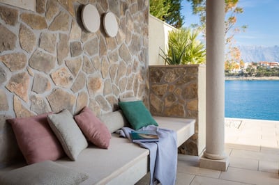 Luxury Villa Photo #20