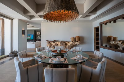 Luxury Villa Photo #38