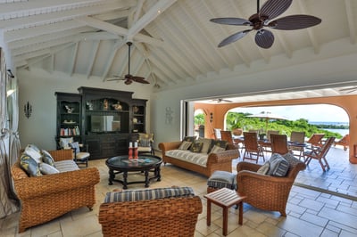 Luxury Villa Photo #16