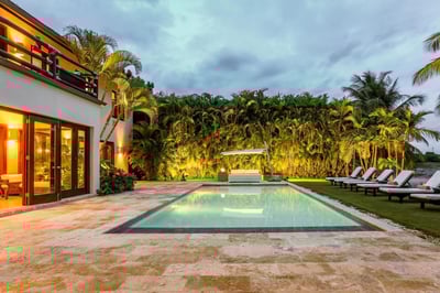 Luxury Villa Photo #10