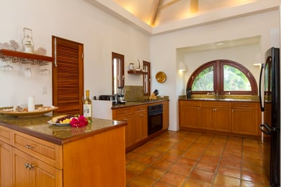 Luxury Villa Photo #11