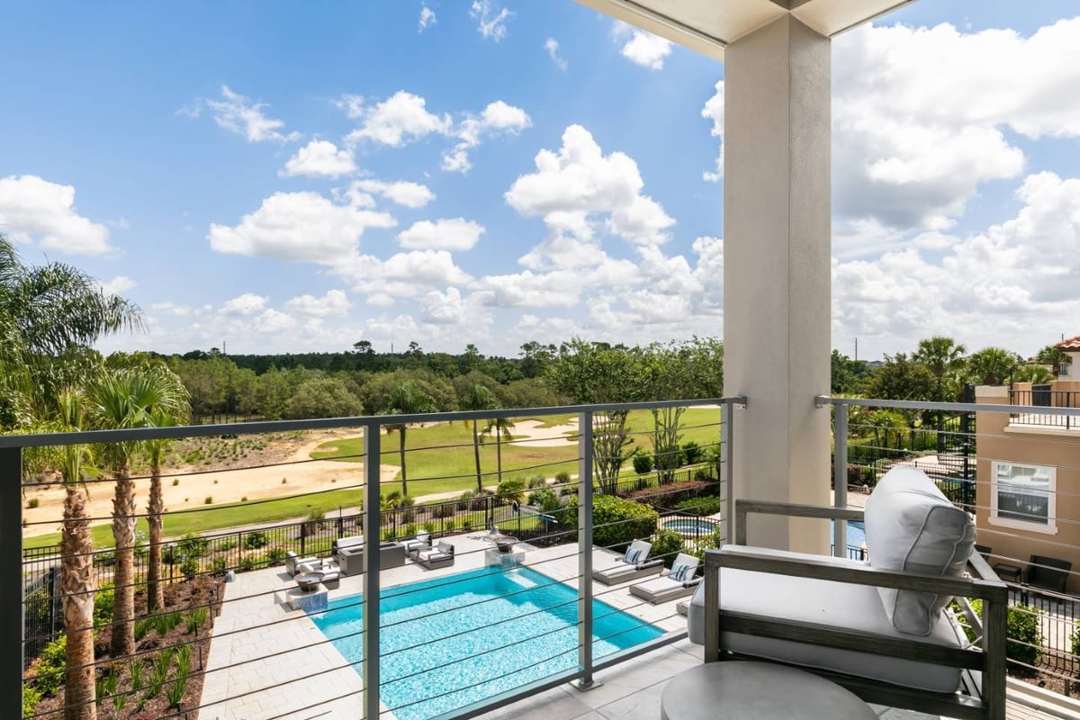 Contemporary Elegance Estate