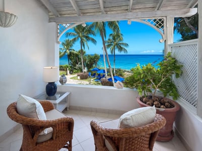 Luxury Villa Photo #4