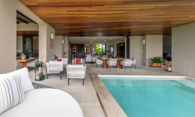 Luxury Villa Photo #2