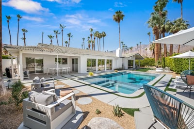 Luxury Villa Photo #2