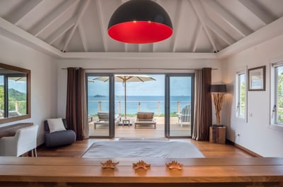 Luxury Villa Photo #22