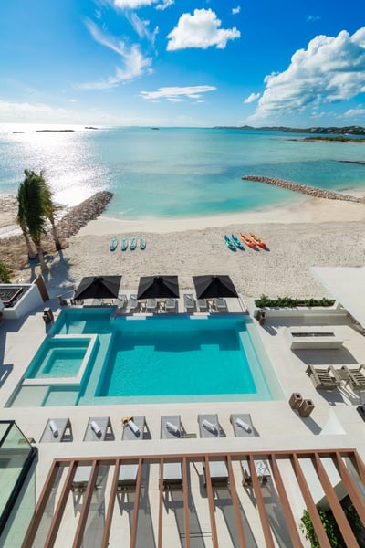 Luxury Villa Photo #9