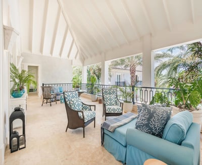 Luxury Villa Photo #11