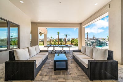 Luxury Villa Photo #13