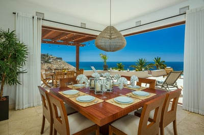 Luxury Villa Photo #19