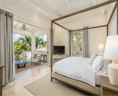 Luxury Villa Photo #19