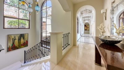 Luxury Villa Photo #51