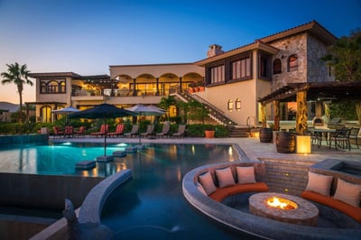 Luxury Villa Photo #11