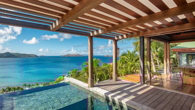 Luxury Villa Photo #3
