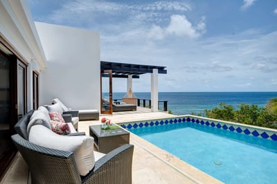 Luxury Villa Photo #2