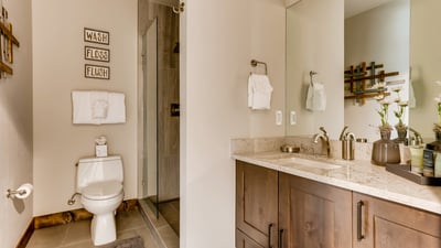 Bunkroom bath