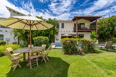 Luxury Villa Photo #5