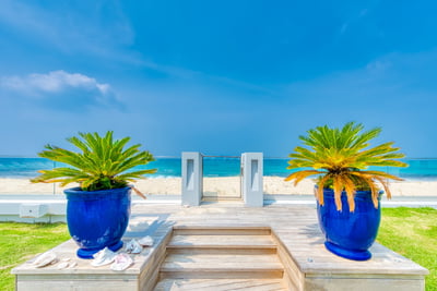 Luxury Villa Photo #2