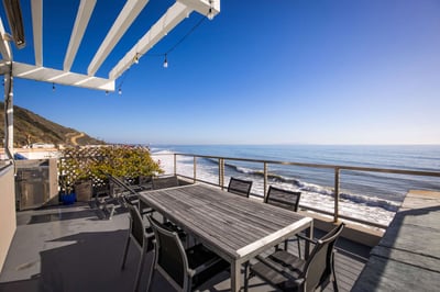 Luxury Villa Photo #3