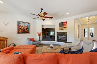 Luxury Villa Photo #17