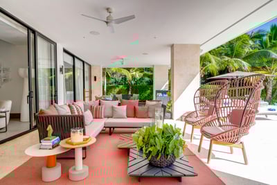 Luxury Villa Photo #4