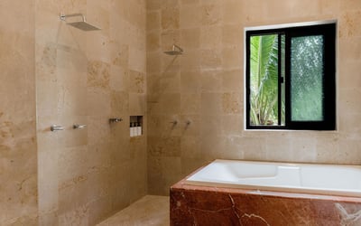 Luxury Villa Photo #45