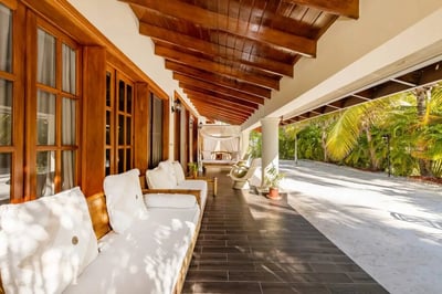 Luxury Villa Photo #54