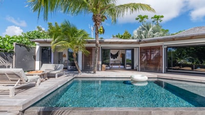 Luxury Villa Photo #9