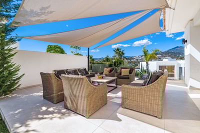 Luxury Villa Photo #7