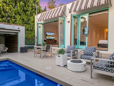 Luxury Villa Photo #3