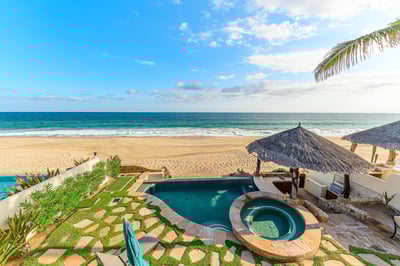 Luxury Villa Photo #2