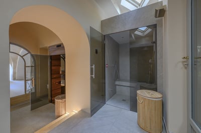 Luxury Villa Photo #33