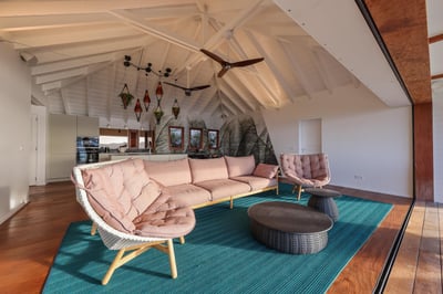 Luxury Villa Photo #24