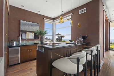 Luxury Villa Photo #14