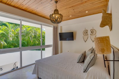 Luxury Villa Photo #59