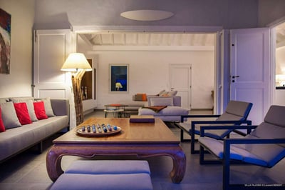 Luxury Villa Photo #25
