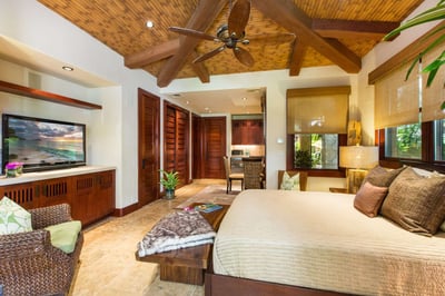 Luxury Villa Photo #42