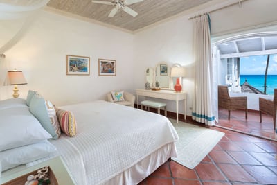 Luxury Villa Photo #5