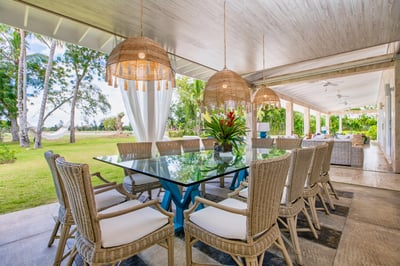 Luxury Villa Photo #10