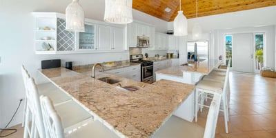 Luxury Villa Photo #18
