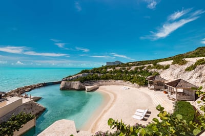 Luxury Villa Photo #2