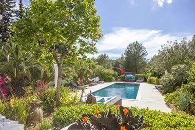 Luxury Villa Photo #11