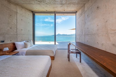 Luxury Villa Photo #34