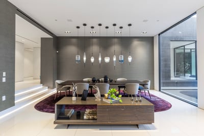 Luxury Villa Photo #17