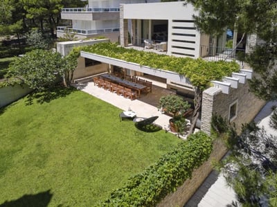 Luxury Villa Photo #6