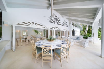 Luxury Villa Photo #8