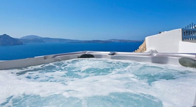 Luxury Villa Photo #2