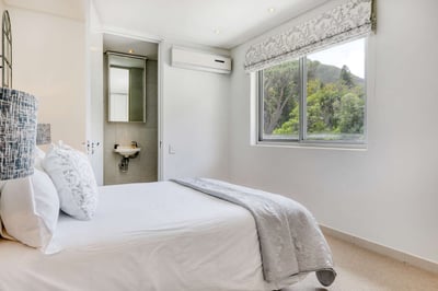 Luxury Villa Photo #31